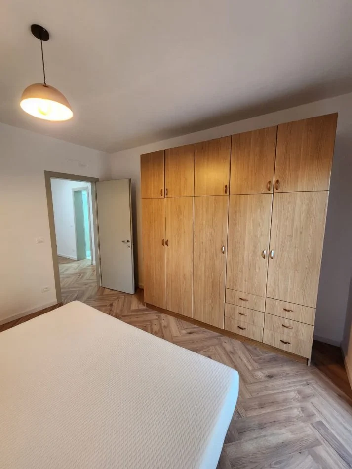 🏠 Jepet me Qera: Apt. 2+1+2 wc & 1 Verand ( 📍Fresk - Muraga ) Sapo investuar || 100% e re ✨️ 480€ / Muaji 💶