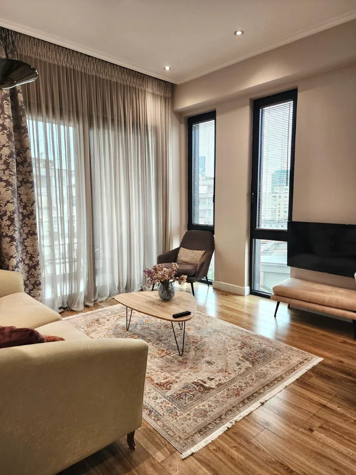 ME QERA: Apartament Luksoz 2+1+2WC | 110 m² | Park Gate – Rruga e Elbasanit / Ambasada Amerikane || 150,000 Leke/Muaj