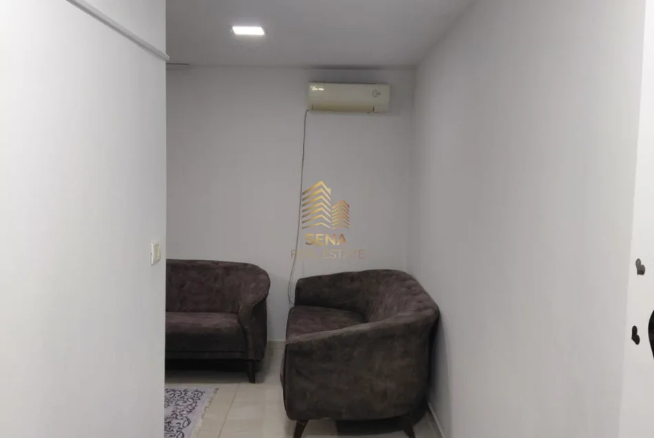 Tirane, jepet me qera apartament 1+1 Kati 1, 60 m² 250 € (Shkoze)