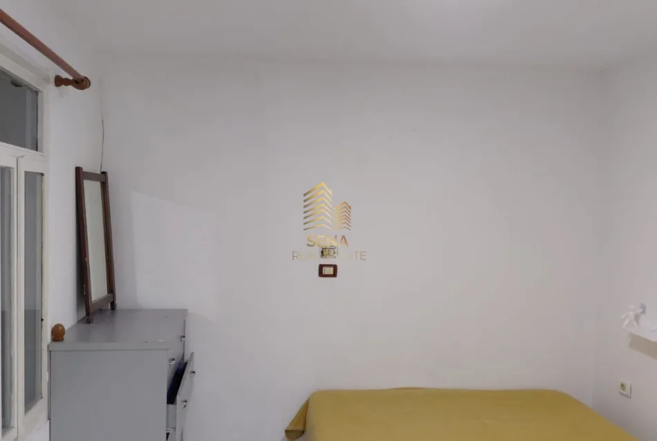 Tirane, jepet me qera apartament 1+1 Kati 1, 60 m² 250 € (Shkoze)