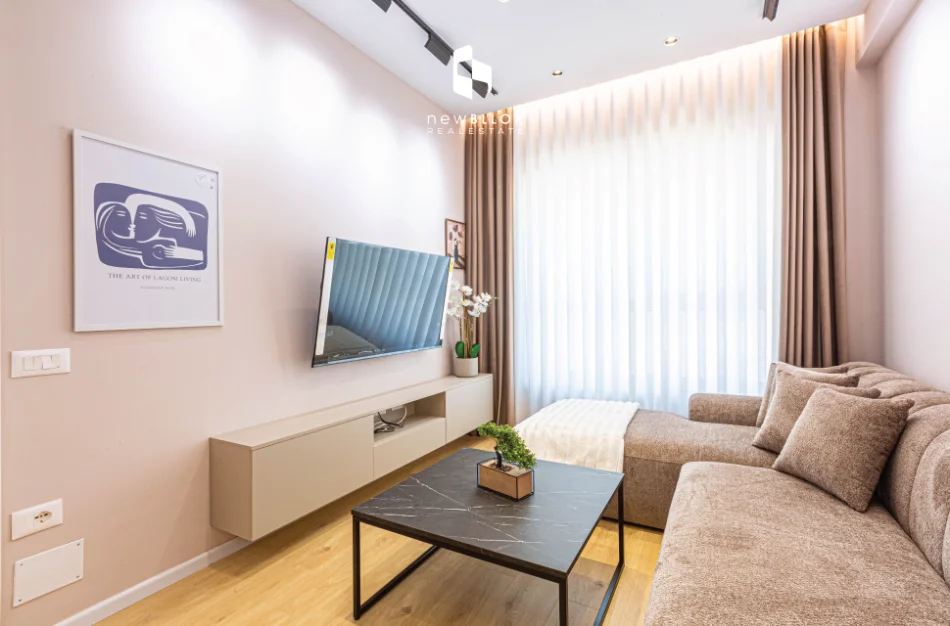 Me Qera: 🏡 Apartamenti 1+1 më Luxury në Residencën Kadiu - Ali Demi📍) 100% I Ri | 50m², Kati 7 (P2026) Cdo gjë në Qese | 45.000 Leke/Muaj ✨