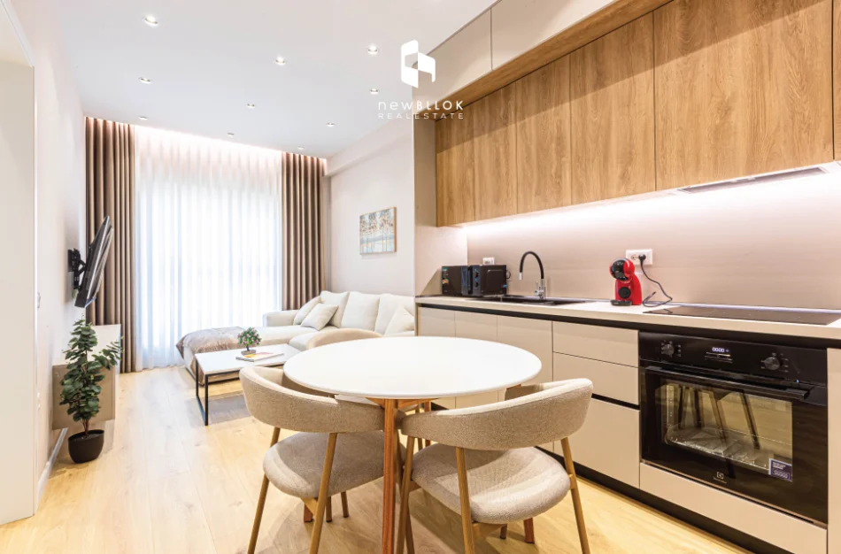 Me Qera: 🏡 Apartamenti 1+1 më Luxury në Residencën Kadiu - Ali Demi📍) 100% I Ri | 50m², Kati 7 (P2026) Cdo gjë në Qese | 45.000 Leke/Muaj ✨