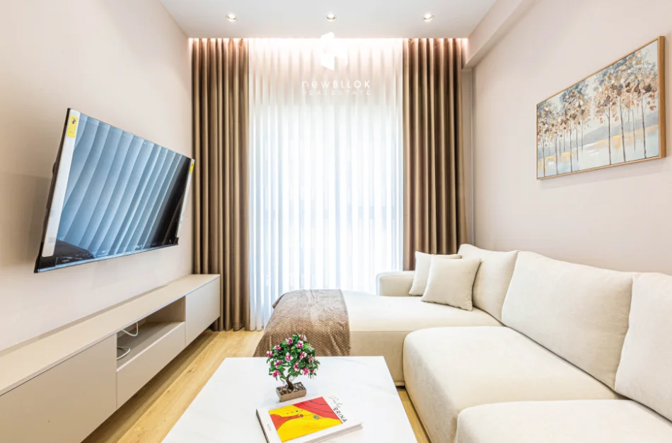 Me Qera: 🏡 Apartamenti 1+1 më Luxury në Residencën Kadiu - Ali Demi📍) 100% I Ri | 50m², Kati 7 (P2026) Cdo gjë në Qese | 45.000 Leke/Muaj ✨