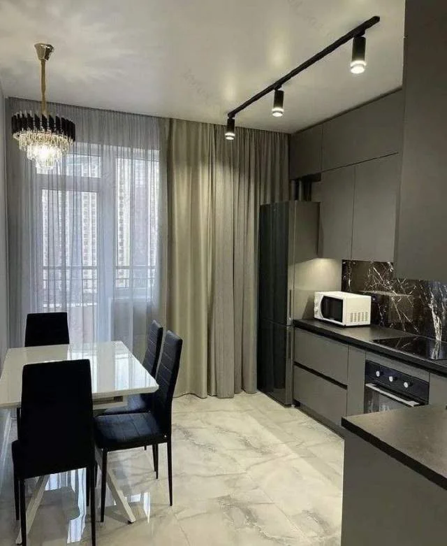 Tirane, shitet apartament 2+1+BLK Kati 2, 180 m² 14.000.000 Leke