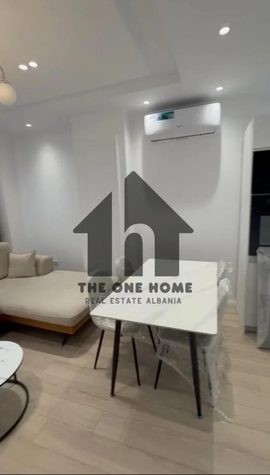 Tirane, jepet me qera apartament 2+1+Ballkon Kati 3, 100 m² 1.000 € (MYSLYM SHYRE)