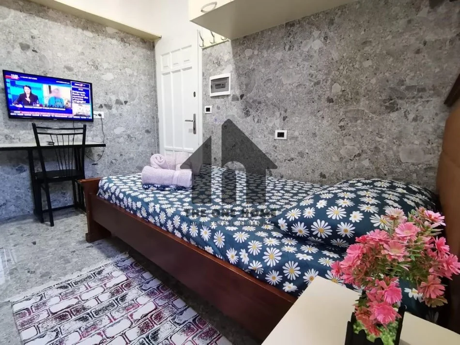 Tirane, jepet me qera apartament 1+1 Kati 2, 50 m² 350 € (SIRI KODRA)