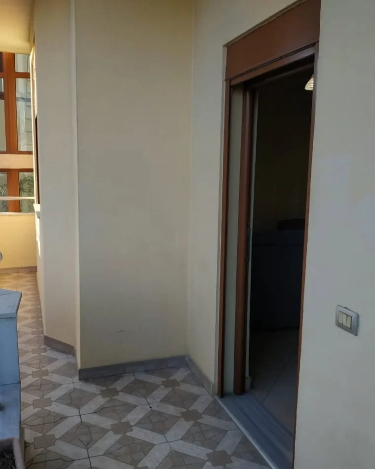 Tirane, shes 3 Katshe , 125 m² 730.000 € (prane marin barletit)