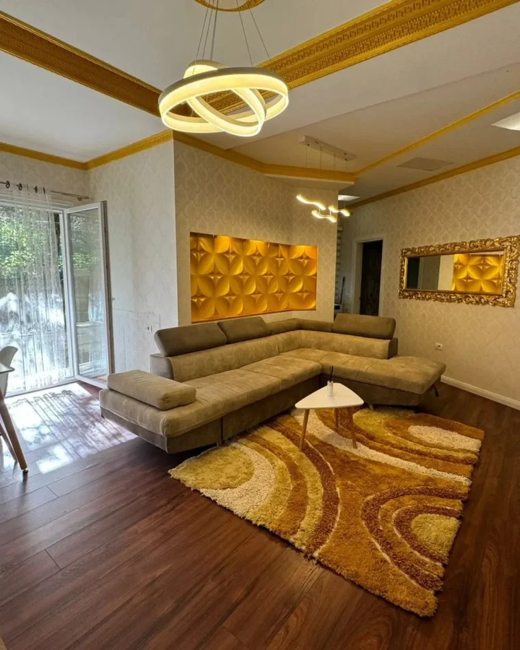 Tirane, jap me qera apartament 2+1 Kati 0, 100 m² 700 € (Liqeni I Thate)