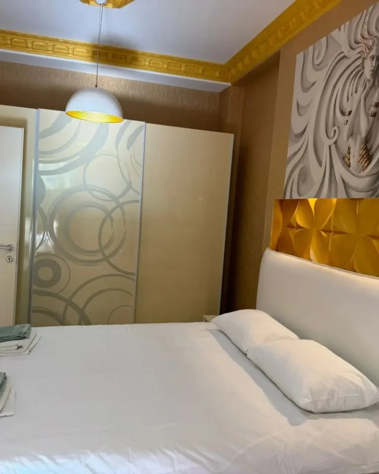 Tirane, jap me qera apartament 2+1 Kati 0, 100 m² 700 € (Liqeni I Thate)