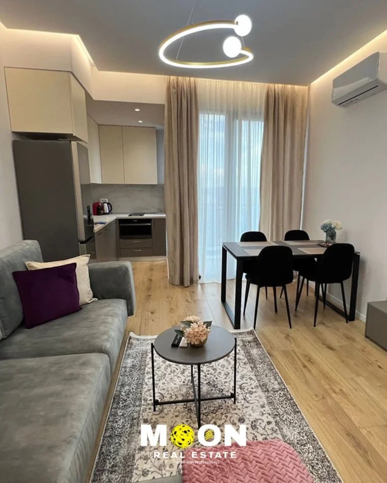 Tirane, jepet me qera apartament 2+1 Kati 8, 100 m² 2.000 € (Liqeni artificial)