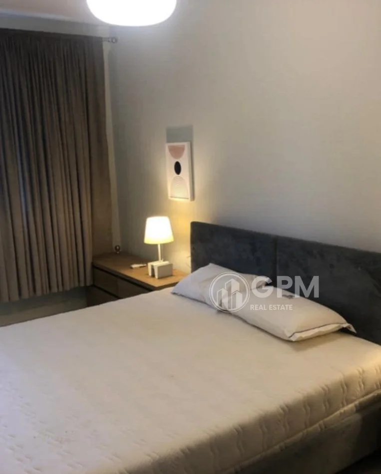 Vlore, shitet apartament 1+1 , 105 m² 300.000 € 