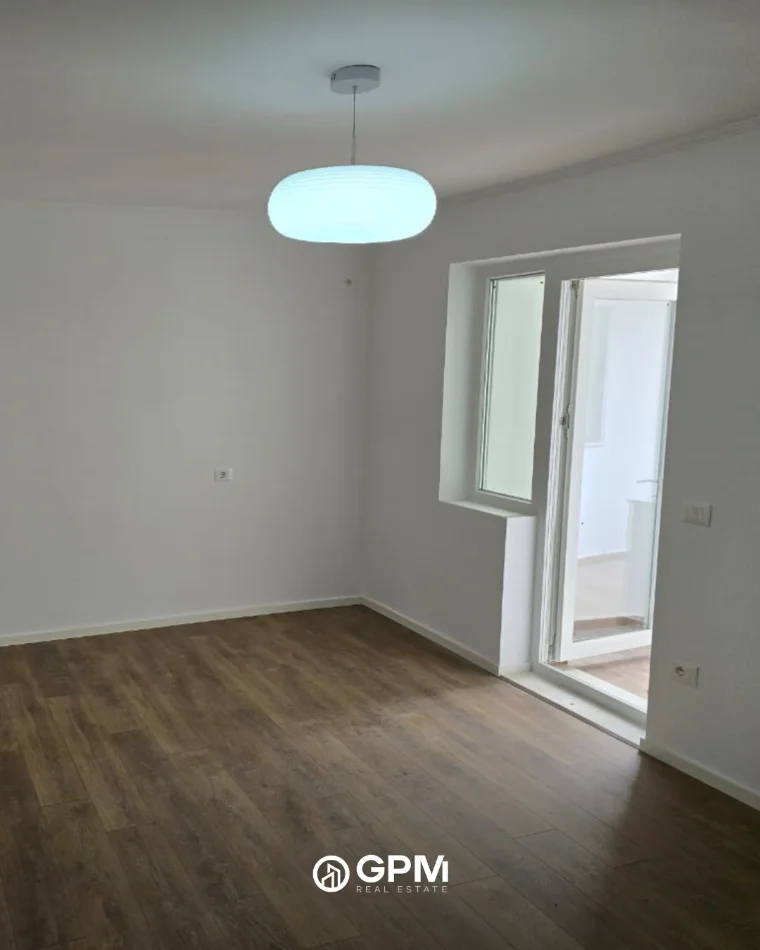 Tirane, shitet apartament 1+1 Kati 3, 50 m² 115.000 € 