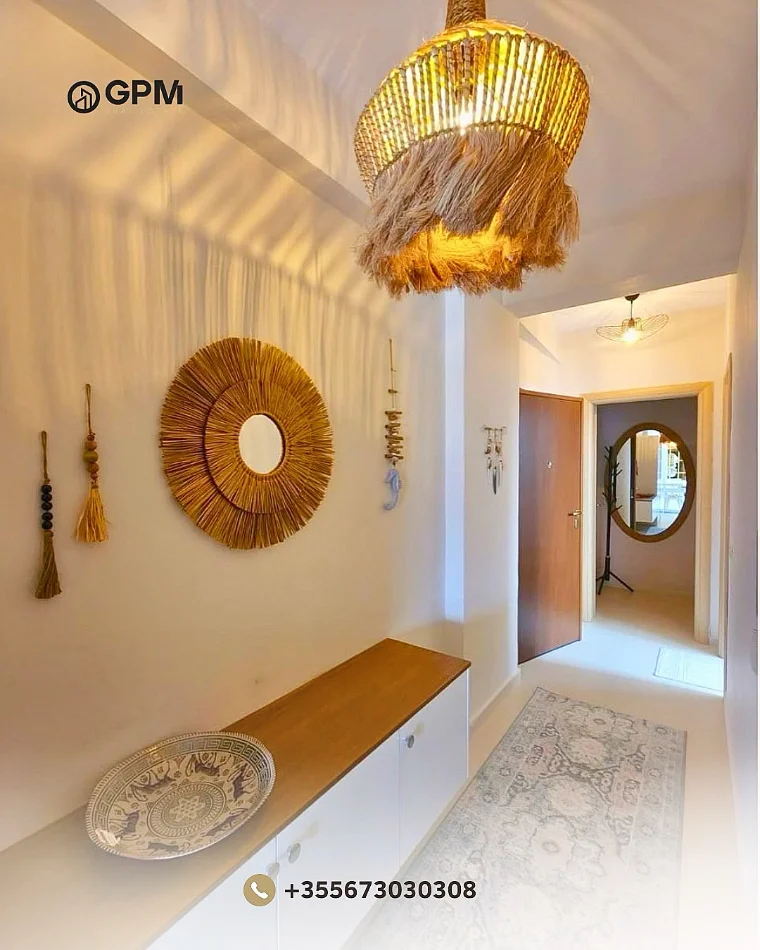 Apartament modern 2+1 ne shitje ne Radhime, ne vije te pare me pamje nga deti. 🌊 Çmim Okazion