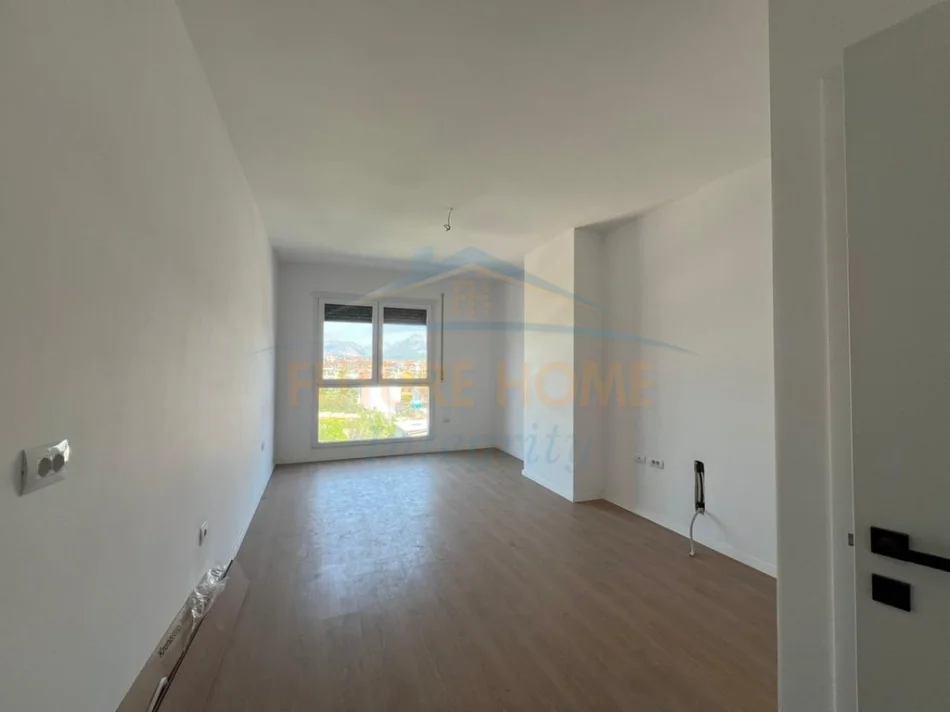 Tirane, shitet apartament 1+1 Kati 3, 69 m² 85.000 € (PASKUQAN , Color Splash)