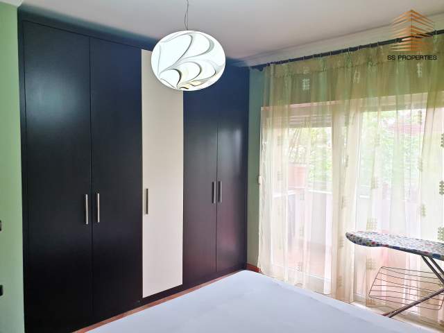 Tirane, jepet me qera apartament 2+1+A+BLK Kati 1, 95 m² 700 Euro (Rruga Zef Jubani)