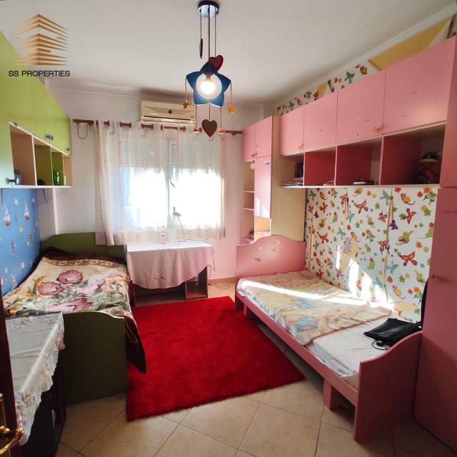 Tirane, shitet apartament 2+1 Kati 8, 103 m² 165.000 Euro (Robert Shwarz)