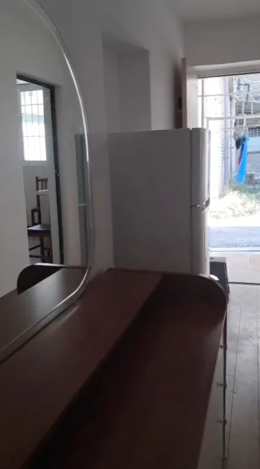 Tirane, jepet me qera apartament 1+1 , 60 m² 420 € (komuna e parisit)