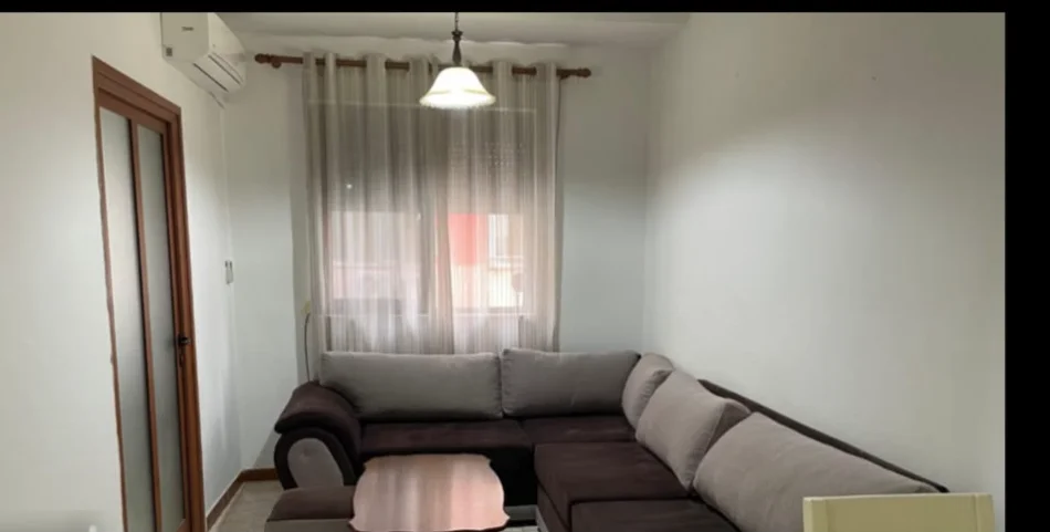 Tirane, shitet apartament 1+1 , 50 m² 155.440 € (myslim shyri)