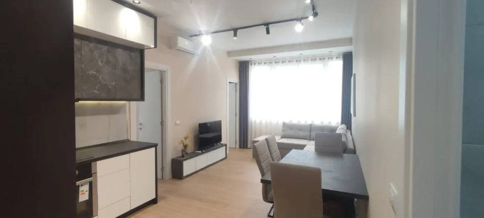 Tirane, shes apartament 2+1+Ballkon Kati 7, 88 m² 142.000 € (Rruga Dritan Hoxha)