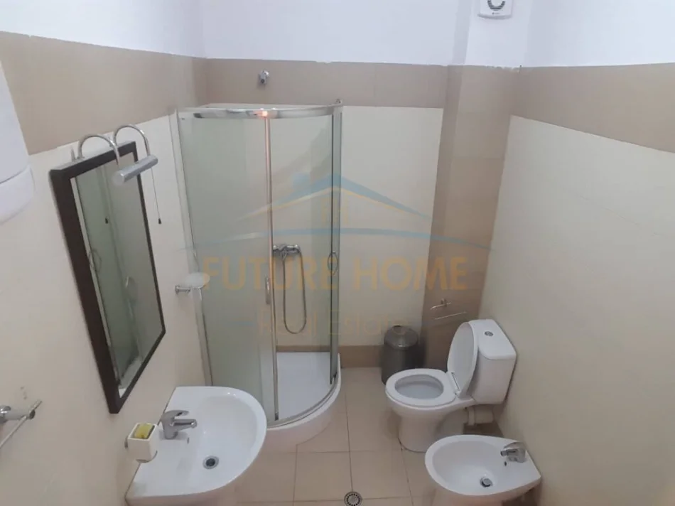 Durres, shitet apartament 1+1 Kati 2, 66 m² 135.000 € (Lura 1, Gjiri i Lalzit)