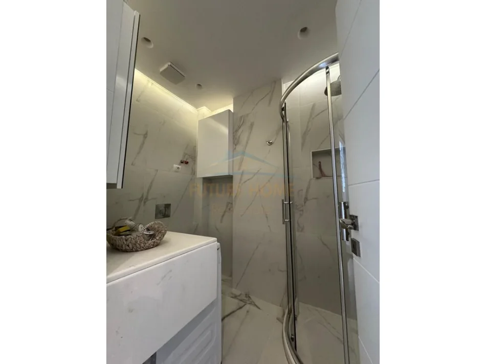 Durres, shitet apartament 2+1+Ballkon Kati 0, 89 m² 249.000 € (Perla Lalz,Gjiri Lazit 2+1)