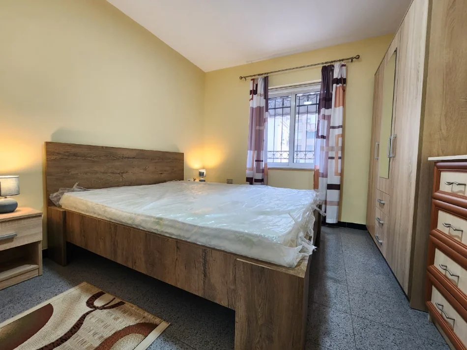 Jepet me Qera: Apt. 1+1 ( Stadiumi Dinamo ) 5 min nga Blloku Super zone / 100% e re ️ 55,000 / Muaji