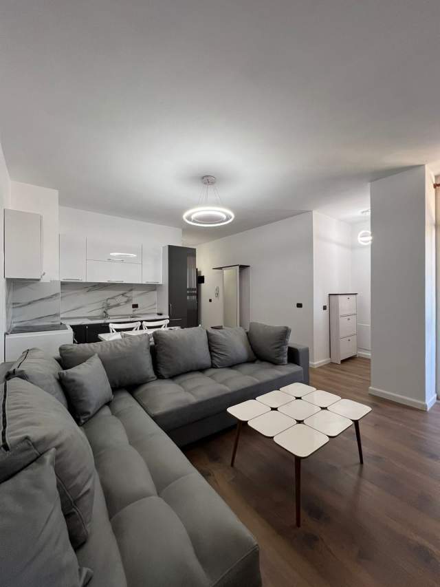 Tirane, jepet me qera apartament Kati 7, 65 m² 465 Euro (RRUGA E KAVAJES)