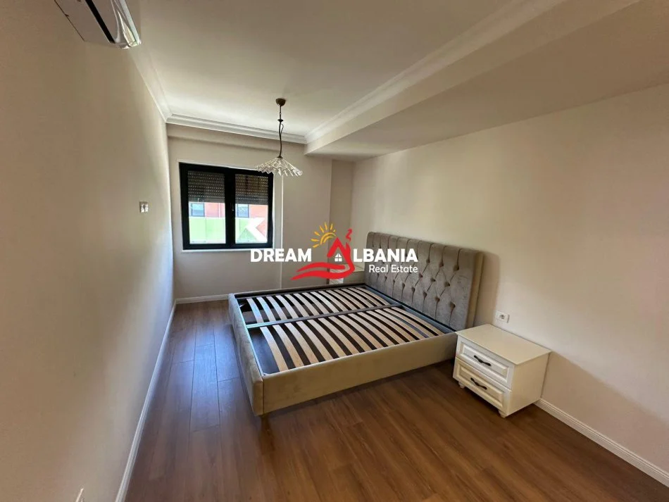 Tirane, shitet apartament 3+1 Kati 4, 134 m² 300.000 € (tek Residenca Kodra e Diellit 2 prane British High School)