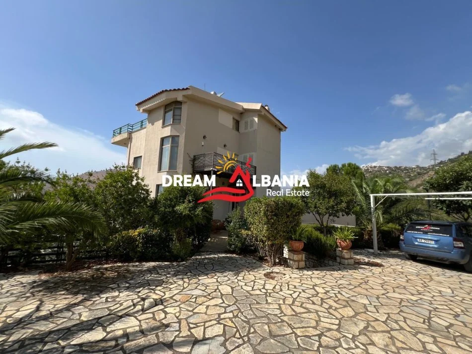 Vlore, shitet Vile 3 Katshe , 750 m² 1.470.000 € (qeparo)