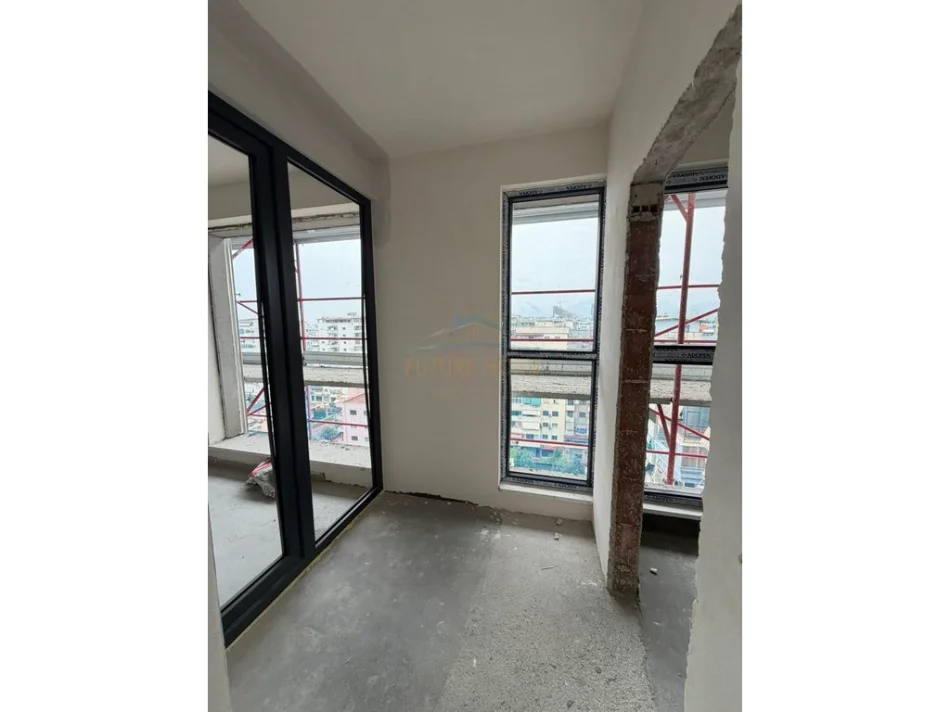 Tirane, shitet apartament 2+1+2 Kati 8, 100 m² 271.890 € (WHITE TOWER RESIDENCE , Komuna e Parisit)