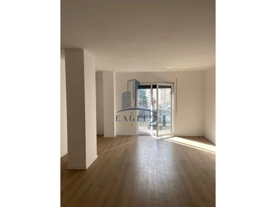 Tirane, shitet apartament 2+1 , 115 m² 161.560 € (ASTIR)