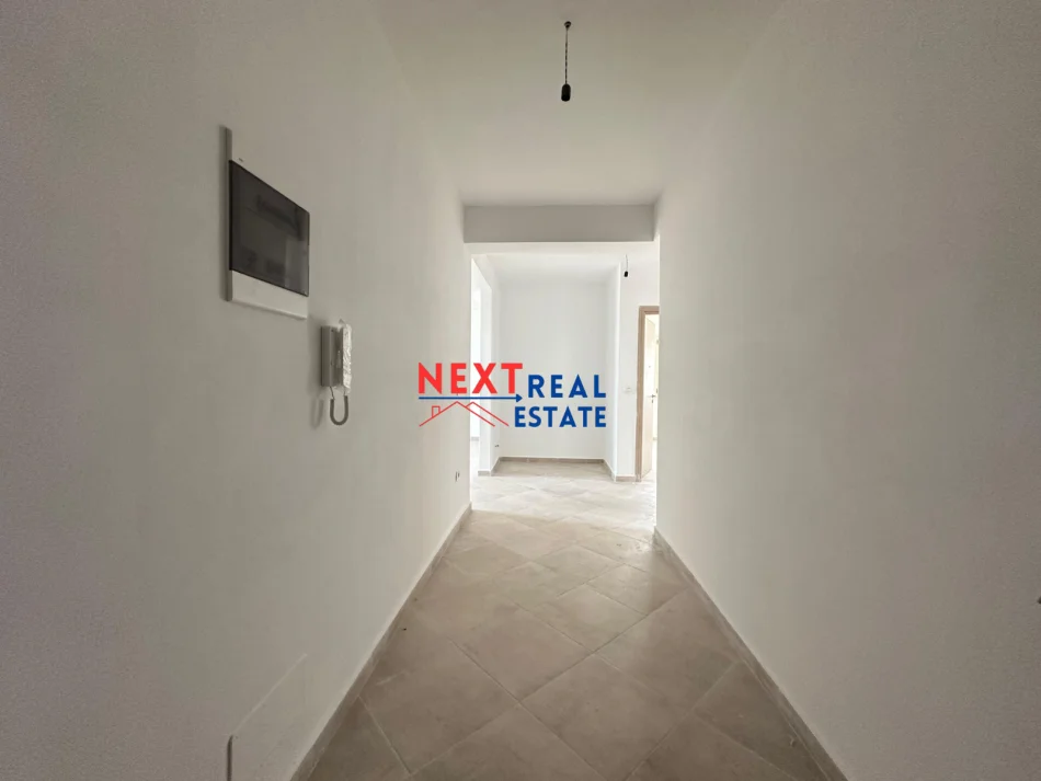 REZERVO PRONEN VETEM ME 500€! SHITET APARTAMENT 2+1 NE LUNGOMARE, VLORE