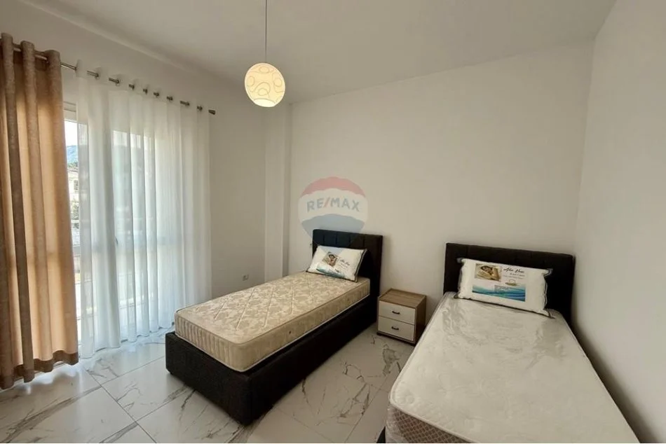 Tirane, jepet me qera apartament 2+1 Kati 2, 80 m² 500 € (Mullet)