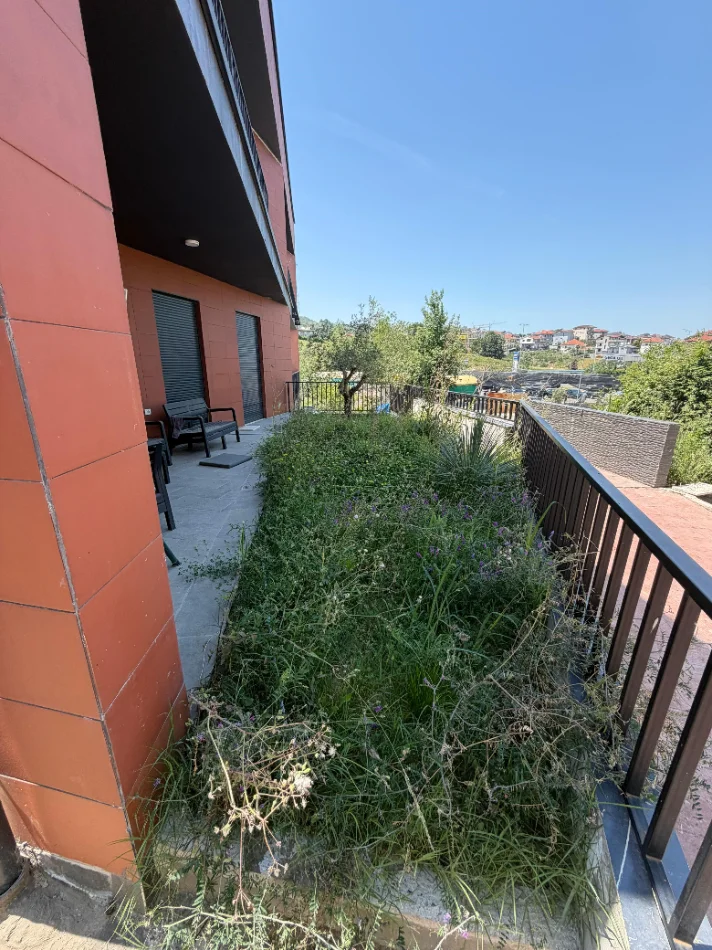 Tirane, jepet me qera apartament 2+1+2+PARKIM, Kati 0, 100 m² 1.500 € (TEG , ROSE GARDEN RESIDENCE)