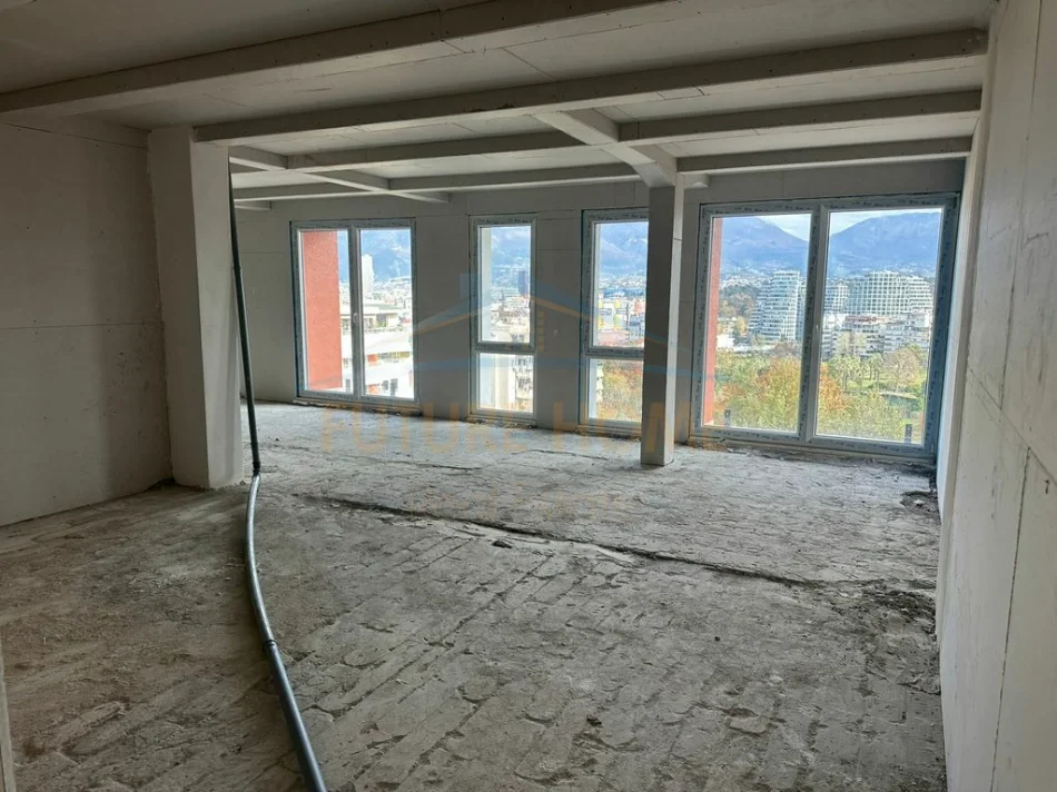 Tirane, jepet me qera Vile 5-Kateshe , 7.000 € (KODRA E DIELLIT 2)