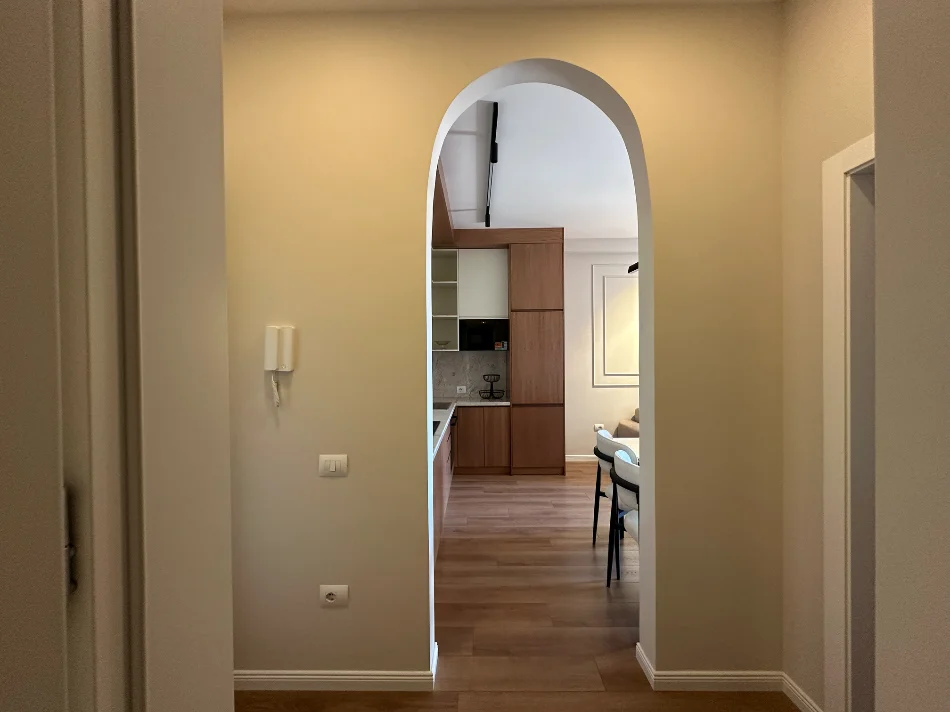 Tirane, shitet nga Pronari, pa-komision apartament 1+1+Ballkon Kati 4, 60 m² 155.000 € (Rruga Bedri Karapici)