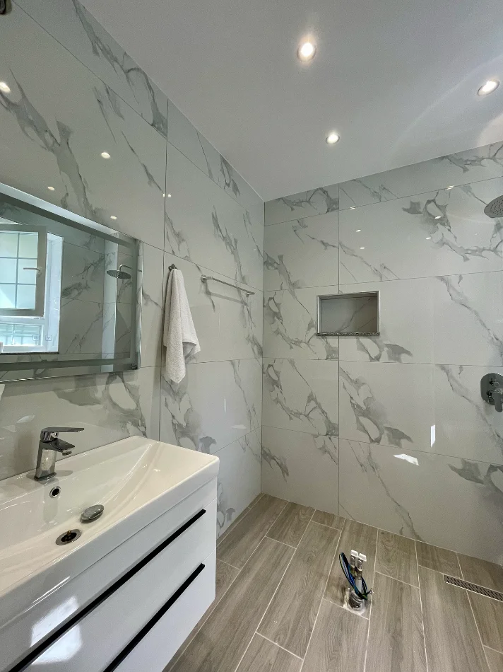 Tirane, jepet me qera apartament 1+1 Kati 1, 580 € 