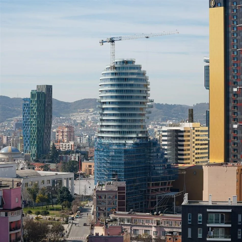 Tirane, shitet apartament 1+1 Kati 10, 80 m² 378.700 € (TIRANAS ROCK)