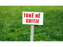 Tirane, shitet toke , 1.000 m² 120.000 € (kashar)