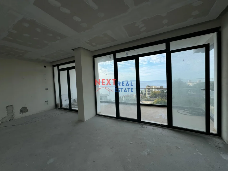 Vlore, shitet apartament 1+1+Ballkon , 76 m² 137.682 € (UJE I FTOHTE)