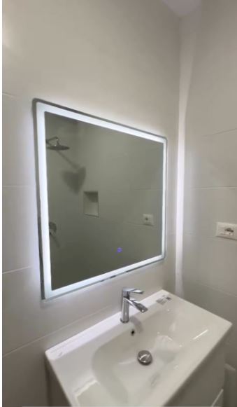 Tirane, jepet me qera dyqan Kati 0, 31 m² 63.000 € (Shitet Super Dyqan ne Fresk, Prane Furre Buke Melisa Me Hipoteke)