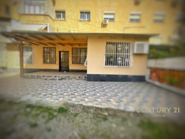 Tirane, shitet apartament Kati 0, 134 m² 120.600 Euro