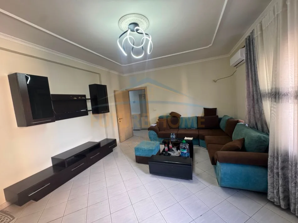 Tirane, shitet apartament 1+1 Kati 6, 70 m² 120.000 € (UNAZA E RE , ASTIR)
