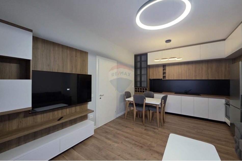 Tirane, jepet me qera apartament 1+1 Kati 2, 87 m² 500 € (Oasis Residence)