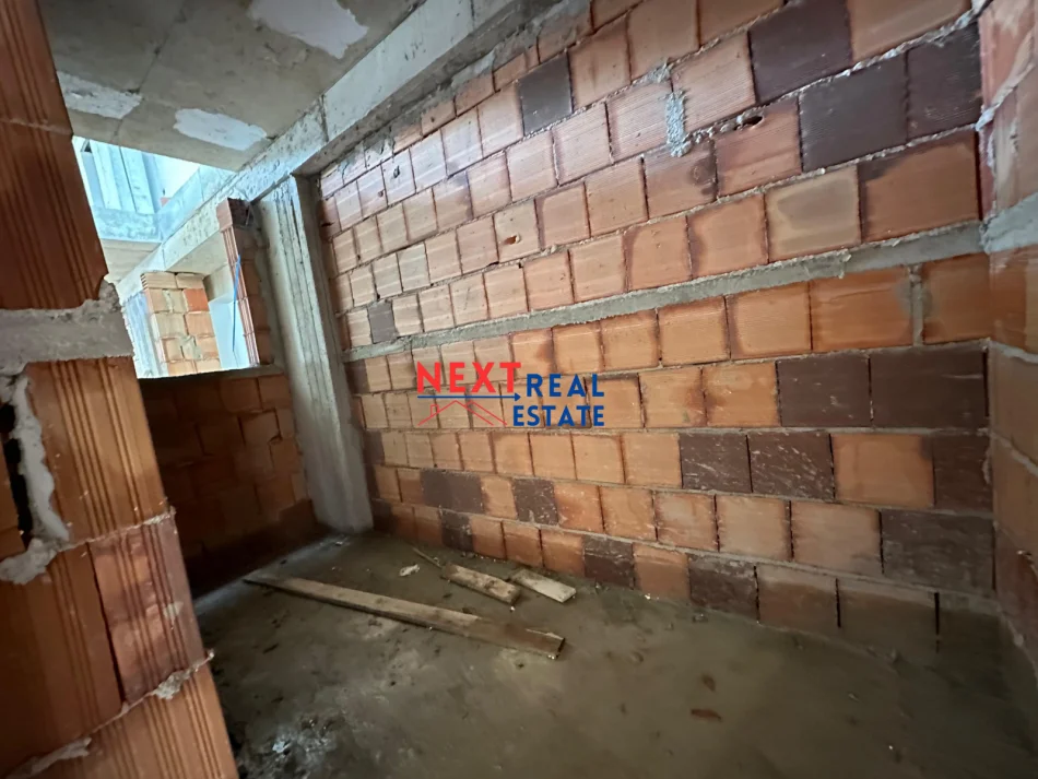 REZERVO PRONEN VETEM ME 500€! Vlore, shitet apartament 2+1+Ballkon Kati 4, 96 m² 105.864 € (ORIKUM)