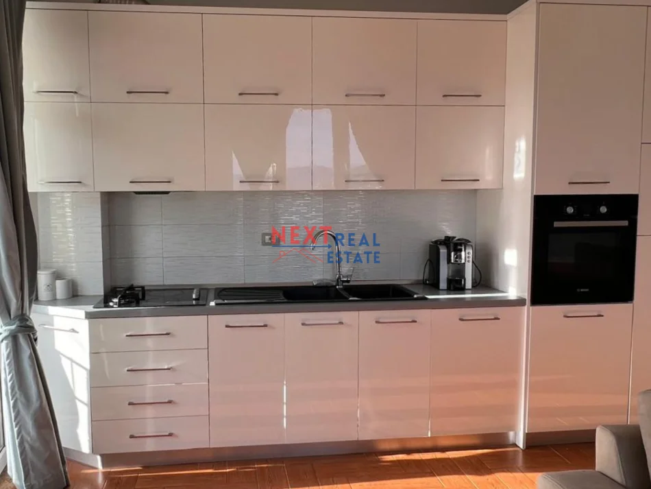 REZERVO PRONEN VETEM ME 500€! Vlore, shitet apartament 1+1+Ballkon , 67 m² 105.000 € (VLORE-SKELE)