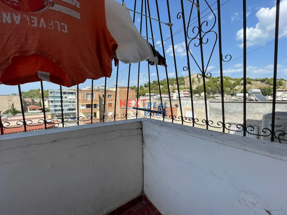 Vlore, shitet apartament 1+1 , 56 m² 43.000 € (KOMISARIATI)