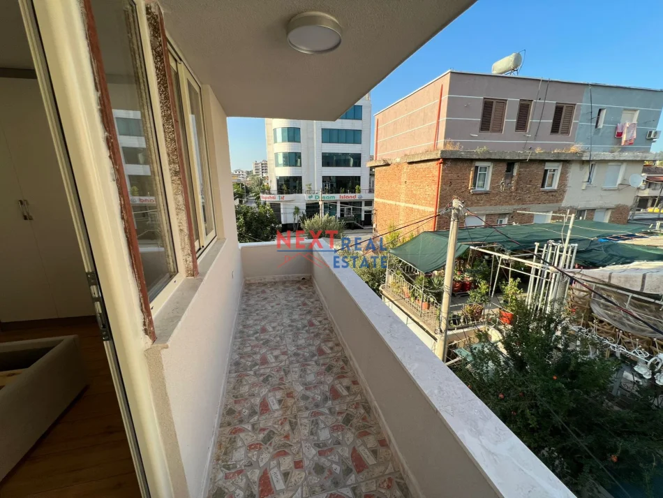 Vlore, shitet shtepi 2+1+Aneks+Ballkon Kati 0, 120 m² 140.000 € (VLORE)