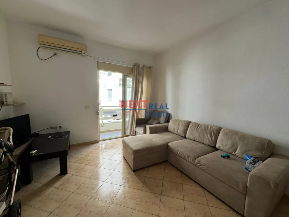 Vlore, shitet apartament 1+1+Ballkon , 65 m² 155.000 € (LUNGOMARE)