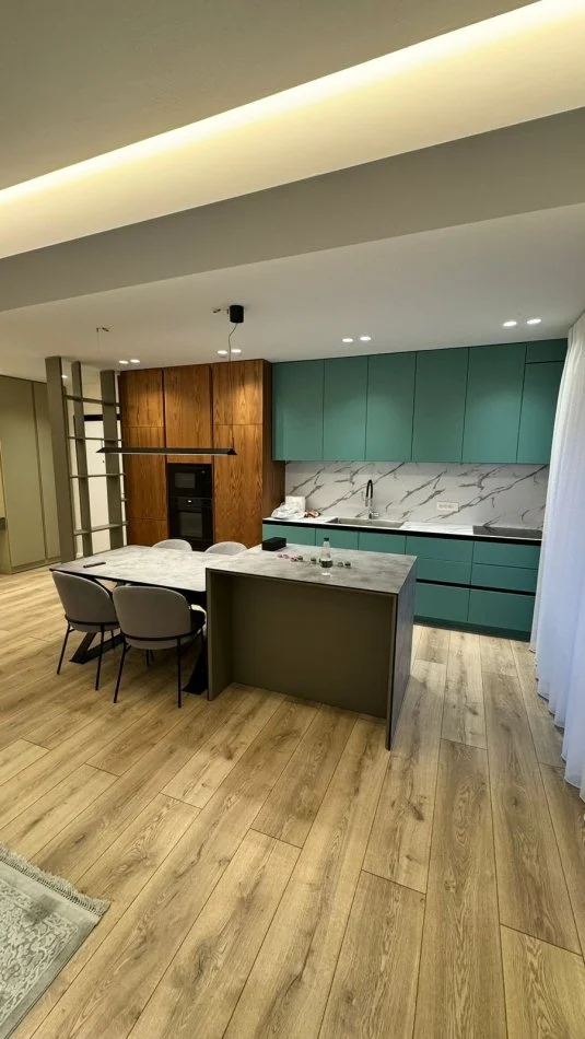 🏡 Shitet Super Apartament i arreduar me Projekt Arkitekt 3+1+2 + Oborr Privat te Kodra Diellit